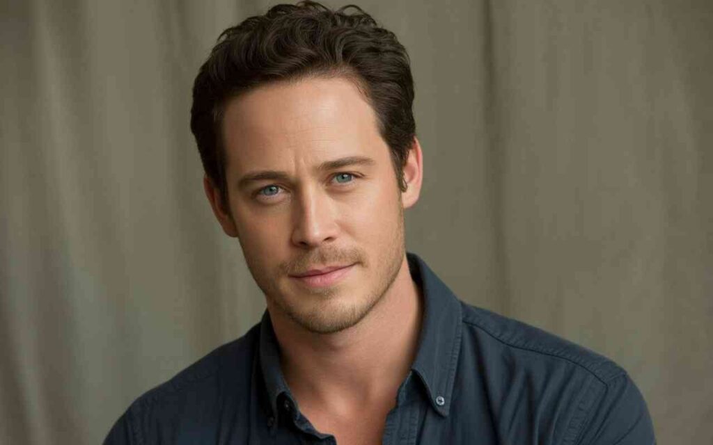 Who is Jesse Lee Soffer?